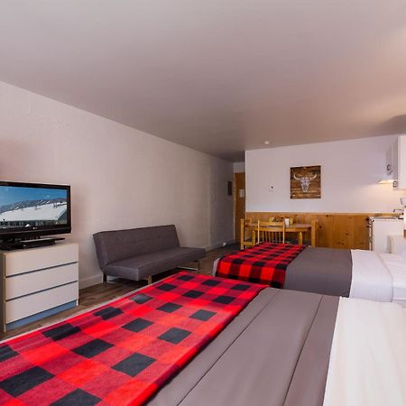 Complexe Les Neiges Hotel Beaupré Екстериор снимка
