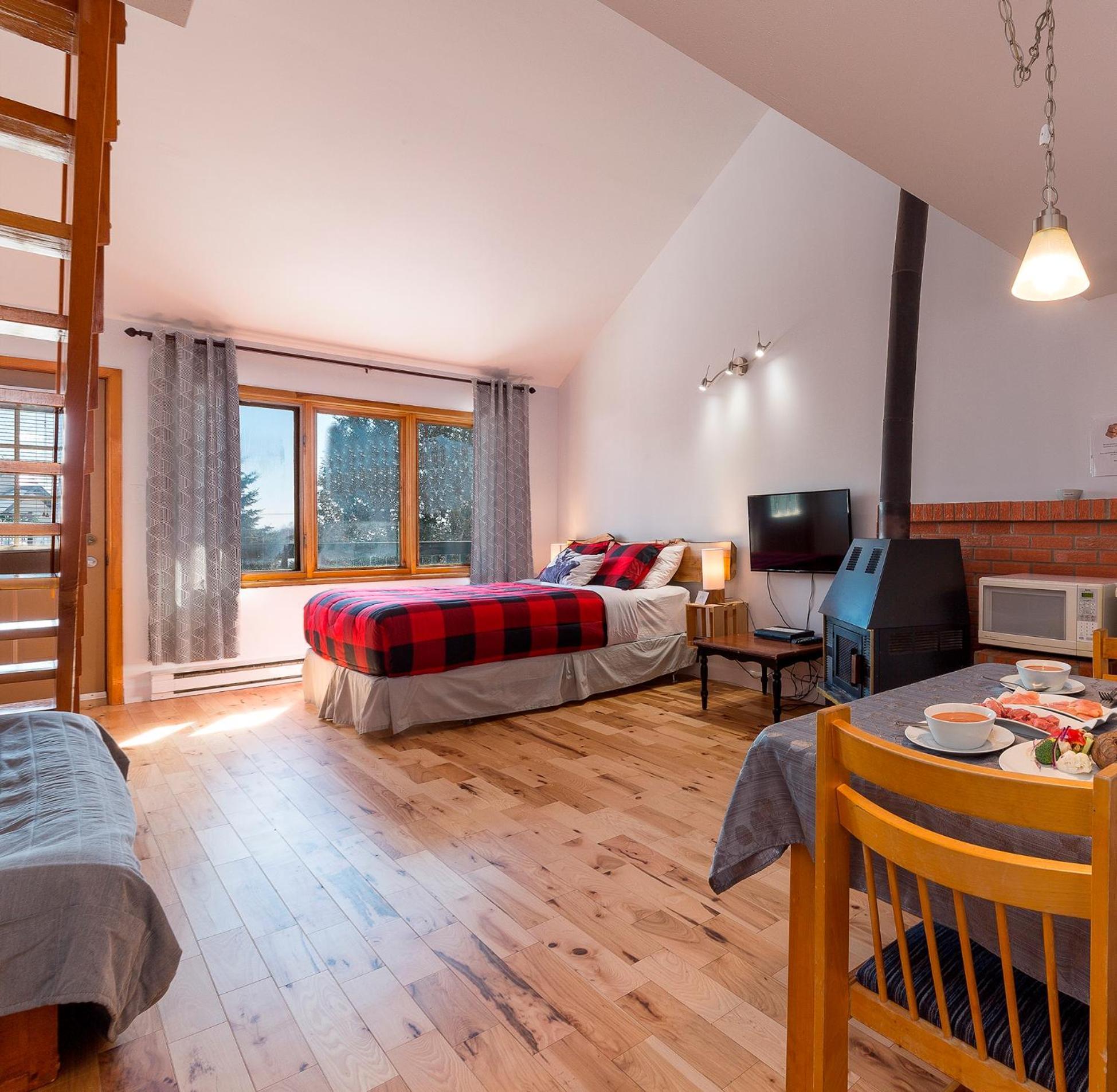 Complexe Les Neiges Hotel Beaupré Екстериор снимка